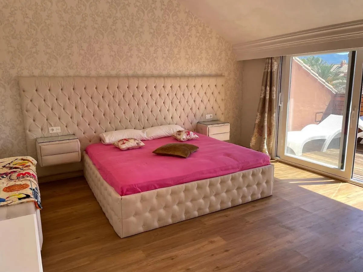 Banus Hause Apartamento Marbella España